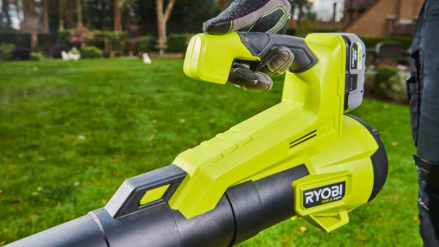 souffleur sans fil Turbo Jet Whisper RY18BLXC-0 Ryobi souffleur sans fil Turbo Jet Whisper RY18BLXC-0 Ryobi